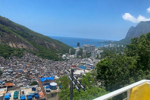 Rocinha Favela Guided Tour + Drone video included