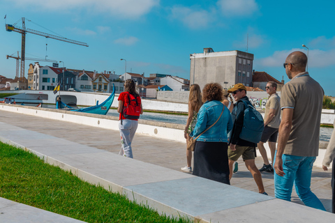 From Porto: Aveiro, Costa Nova and Válega Church Full Day Tour in Spanish Without Moliceiro Cruise