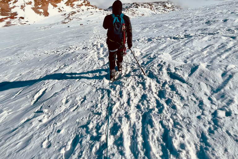Pico de Orizaba Summit: 2-Day Tour with Gear and Personalized Tour Guide Pico de Orizaba Summit: 2-Day Tour with Equipment and Personalized Guide