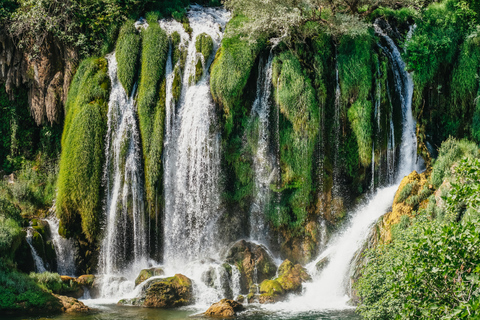 Dubrovnik: Tour per piccoli gruppi di Mostar e delle cascate di KraviceDubrovnik: tour per piccoli gruppi delle cascate di Mostar e Kravice