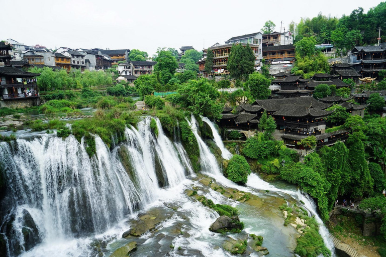 Zhangjiajie: Fenghuang forntida stad + Furong stad 2-dagars tur