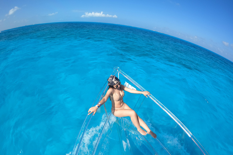 Cancun: Bootstour durch das Naturreservat Nichupté mit Glasboden