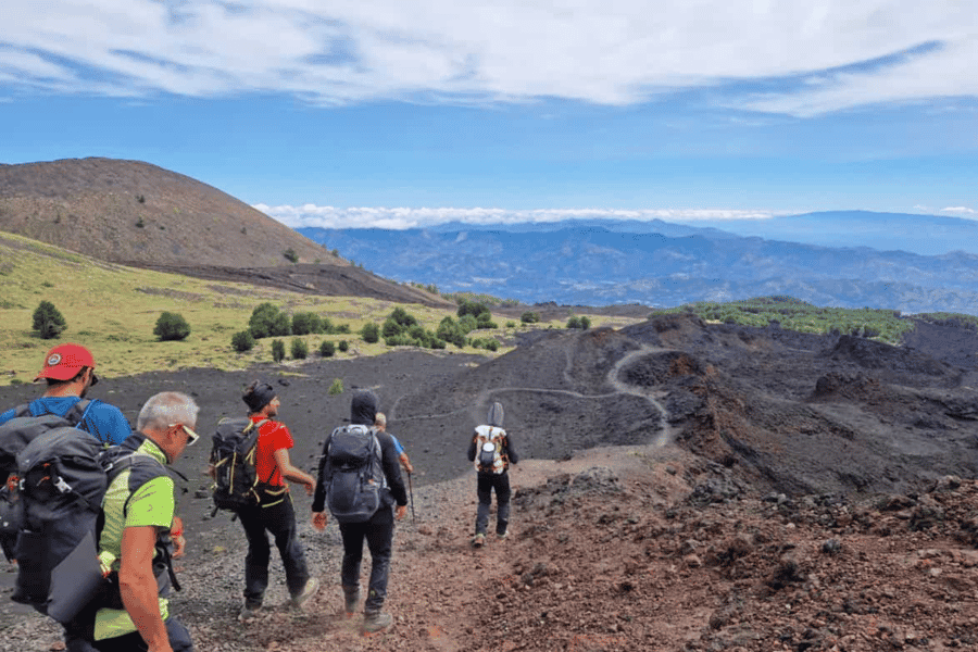 Taormina: Ätna und Alcantara-Schlucht Tagestour. Foto: GetYourGuide