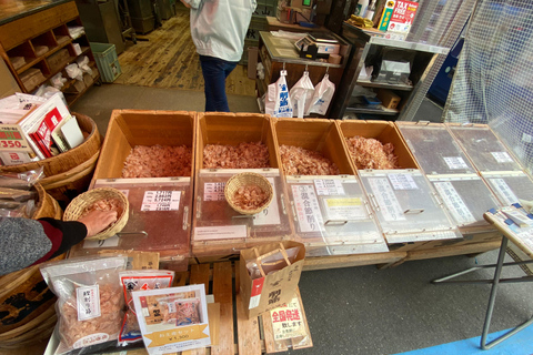 Tsukiji Fish Market+Lunch +Asakusa Tea +Akiba Maid Cafe tour