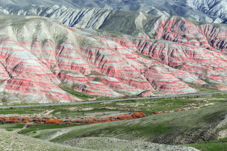 From Baku: Candy Cane Mountains Day Trip with Hike