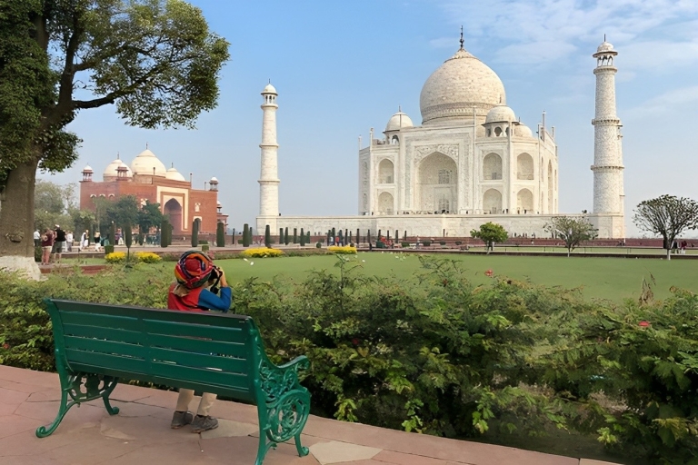 Ab Delhi: Taj Mahal, Agra Fort & Baby Taj Tour mit MittagessenAuto + Fahrer + Reiseführer + Tickets + 5-Sterne-Mittagessen