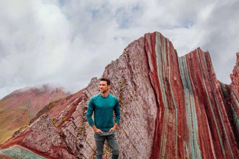 Cusco: Pallay Punchu Mountain Guided Hike with Meals