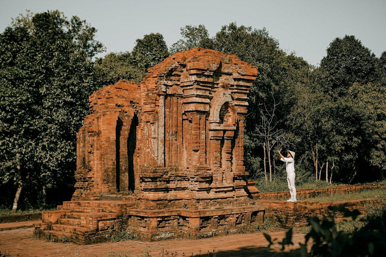 Depuis Da Nang/Hoi An : Visite du sanctuaire de My Son en une demi-journéeVisite de groupe