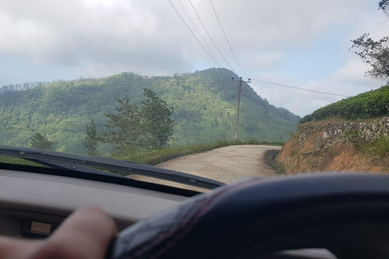 纳克尔斯峰探险和希洛亚村露营 2 日游