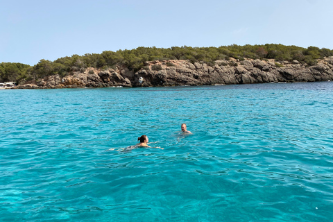 Discover Tagomago: Adventure from Santa Eulalia along the East Coast of Ibiza Discover Tagomago: Adventure from Santa Eulalia along the east coast of Ibiza