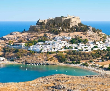 Rhodes Town: Day Trip To Lindos By Bus