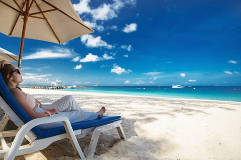 Phuket:Phi Phi Island with Premium Buffet & DJ by Noah Yacht