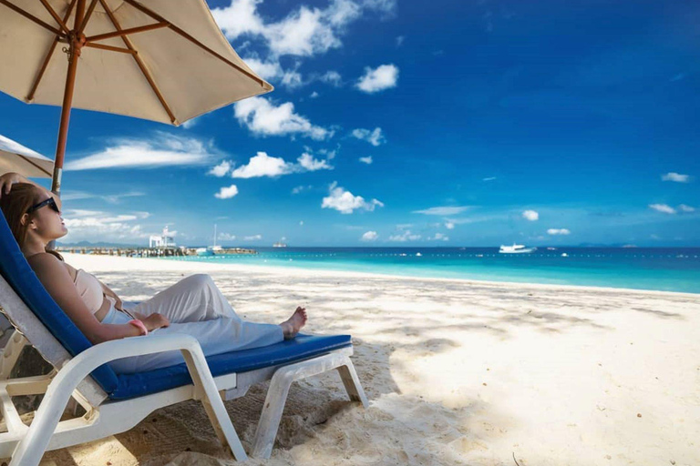 Phuket:Phi Phi Island with Premium Buffet & DJ by Noah Yacht