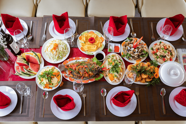 Drachenkönig 99 Ha Long Bay Tagesausflug