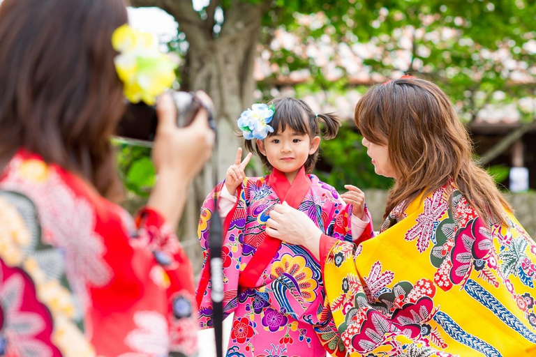 那霸：冲绳南部，风光旖旎，采摘乐趣，烧烤午餐那霸：冲绳南部，观景，采摘水果，烧烤午餐