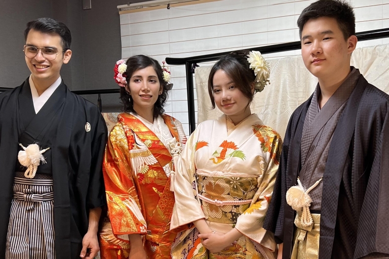 Experiencia con kimono y clase de cocina casera japonesa OsakaExperiencia con kimono y lección de cocina casera japonesa Osaka