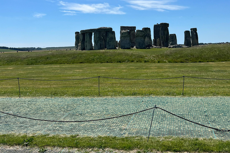 From London: Small Group Travel to Bath Stonehenge Cotswold
