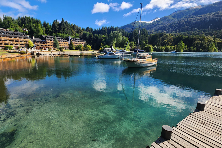 Bariloche: Villa La Angostura and the Magical Beaches Tour Guide: Spanish