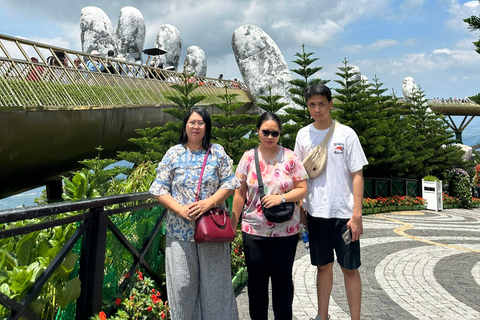 Da Nang: Excursão de Limusina às Colinas de Ba Na e à Ponte Dourada
