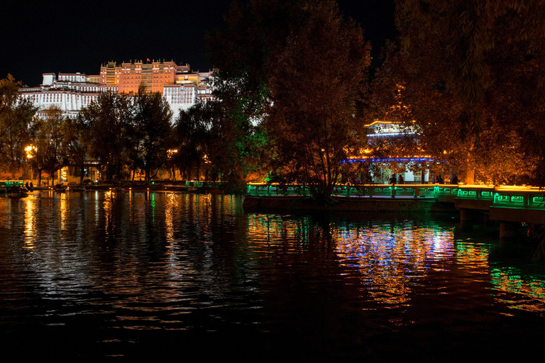 Tour di Lhasa in Tibet da Kathmandu in Nepal - Tour di 8 giorni via terra