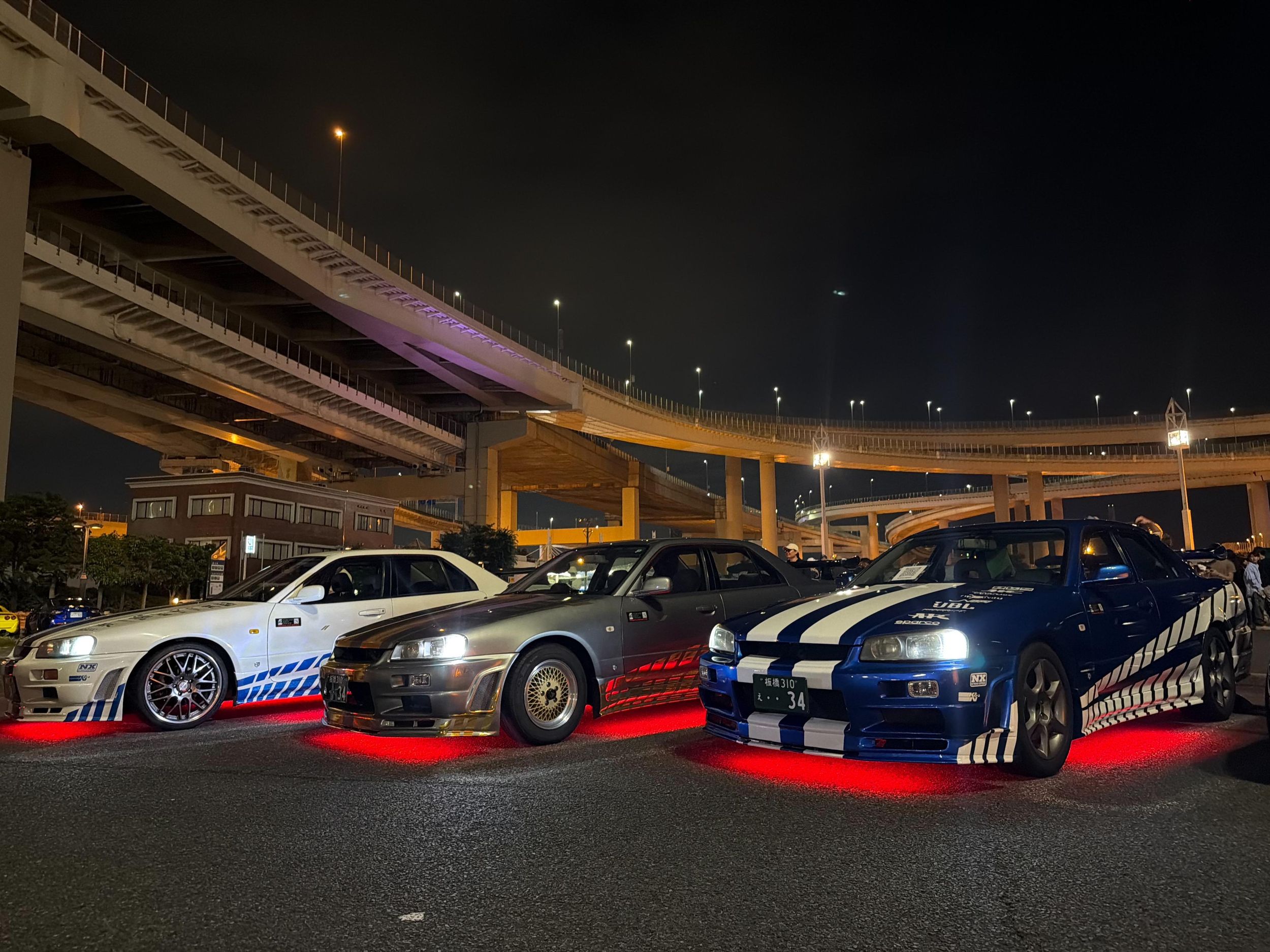 Tokio: Private JDM R34 Skyline-Fahrt & Daikoku PA Car Meet