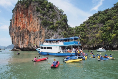 Phuket: Wyspa Jamesa Bonda dużą łodziąWyspa Jamesa Bonda wielką łodzią