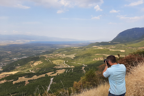 Athen: Tagestour nach Delphi, zur Korykischen Höhle und zum Schlachtfeld der 300Von Athen aus: Delphi, Korykische Höhle, Leonidas und Schlachtfeld