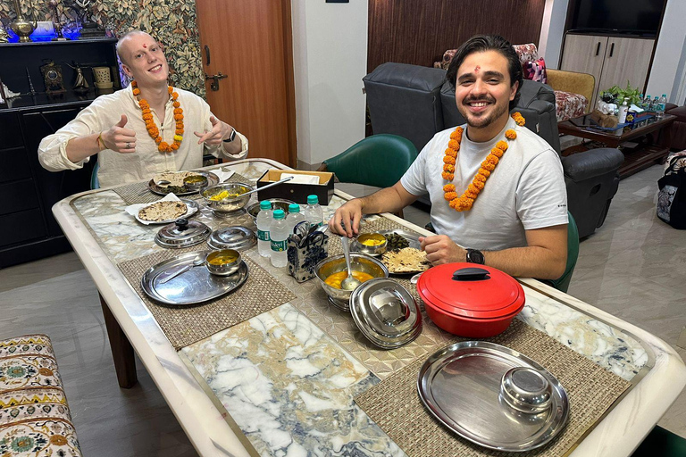 Talk to Locals and enjoy Home Cooked 3-course Meal in Delhi As per Time Chosen - Breakfast, Lunch or Dinner