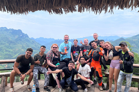 Giro di Ha Giang: Tour di 4 giorni in moto a guida autonoma - SENZA BUS