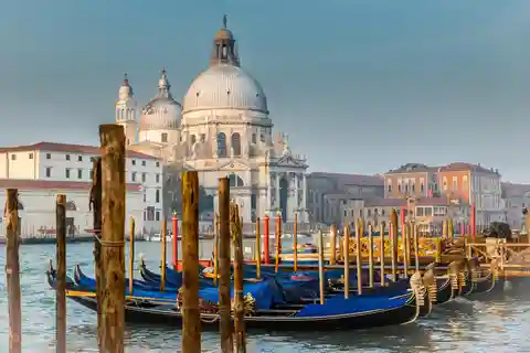 Venice: Private Exclusive History Tour with a Local Expert.