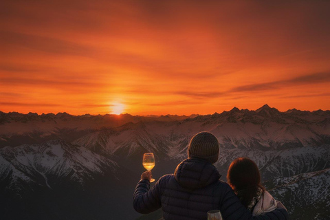圣地亚哥：瓦莱内瓦多山脉的黄昏 + UFO山谷和野餐圣地亚哥：瓦莱内瓦多山脉日落 + UFO山谷和野餐