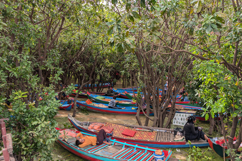 Discover the Enchantment of Chong Kneas Floating Village This Option for 8 Person