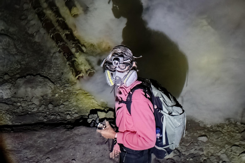 巴尼万吉：伊真火山蓝火私人夜间活动