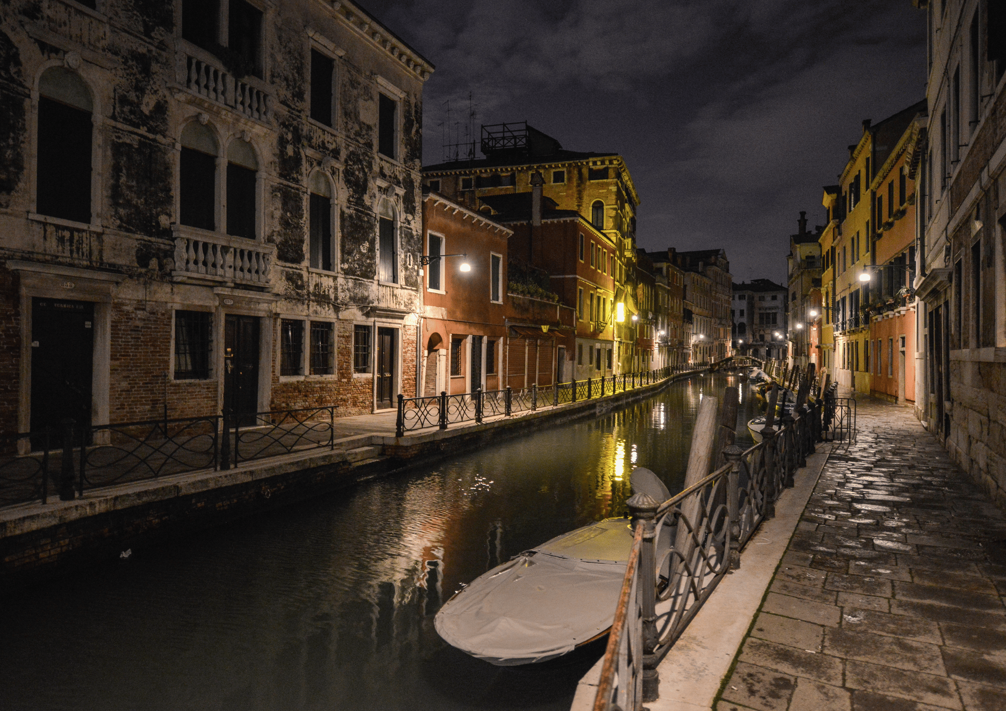 Venedig: Mysteriöse Geschichten von Geistern und Morden