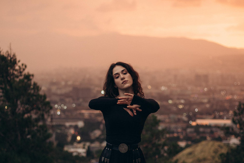 جلسة تصوير احترافية في تبليسي — صور شخصية، للأزواج والعائلاتالتقاط صور قصة الحب