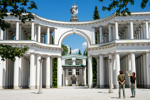 Ljubljana: Žale Central Cemetery Guided Tour
