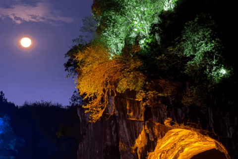 Guilin Elephant Trunk Hill: Discover the City Emblem