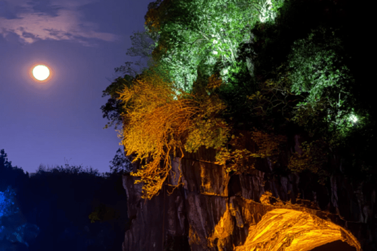 Guilin Elephant Trunk Hill: Discover the City Emblem