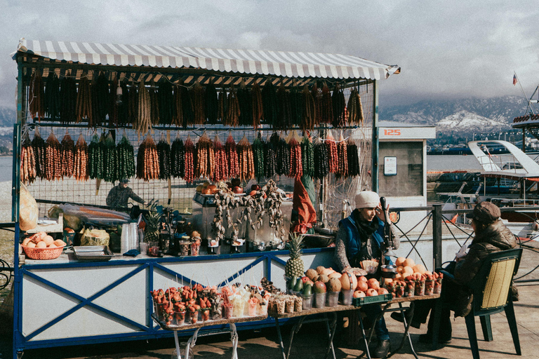 Batumi: Photo-Walking Tour Make Memories & Photos