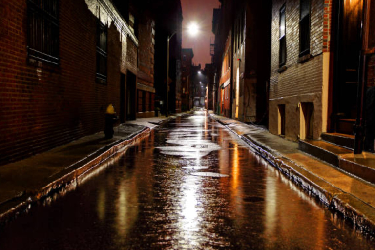 بوسطن: جولة خاصة لمشاهدة الأشباح المسكونة بعد حلول الظلام