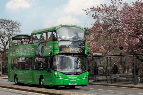 Edinburgh: Hop-On Hop-Off Bus Tour with Live Guide