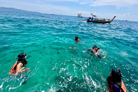 Krabi: Phi Phi Day Tour for First-Time Visitors + Pickup