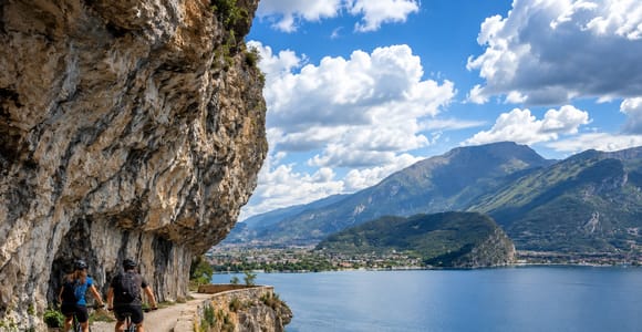 Torbole sul Garda: E-MTB tour on the Ponale to Lake Ledro