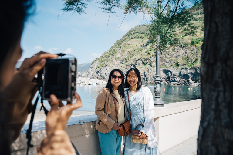 Florence : Excursion d'une journée à Cinque TerreVoyage d'une journée à Cinque Terre sans ferry et sans train en italien