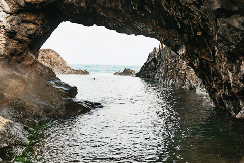 Madeira: dagtrip Skywalk en vulkanische baden in Porto Moniz