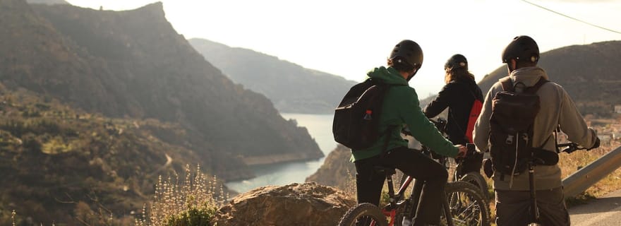 Grenade : Nature, faune et villages authentiques en E-bike