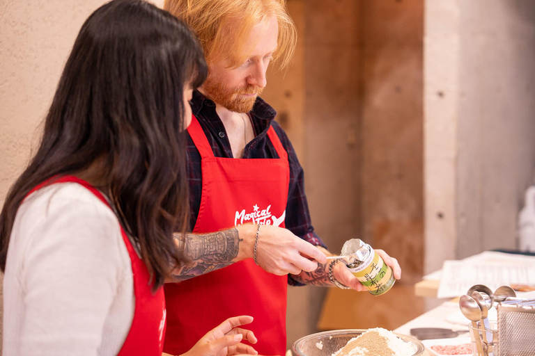 Osaka : Cours de cuisine et dégustation de saké avec visite du marché local