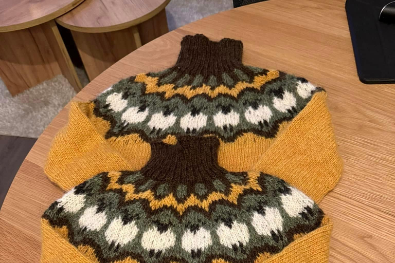 Akureyri: 4-Day Knitting Tour with the locals