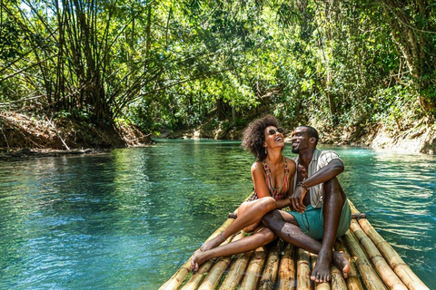 Montego Bay : Rafting en bambou sur la rivière Lethe / Massage à la pierre calcaire
