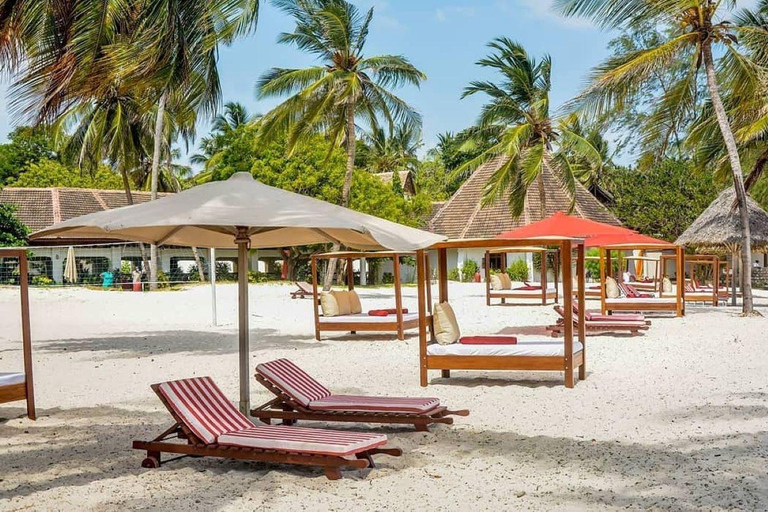 Mombasa: excursão de 3 dias à praia com visita ao Haller ParkMombasa: Excursão de 3 dias à praia com visita ao Parque Haller